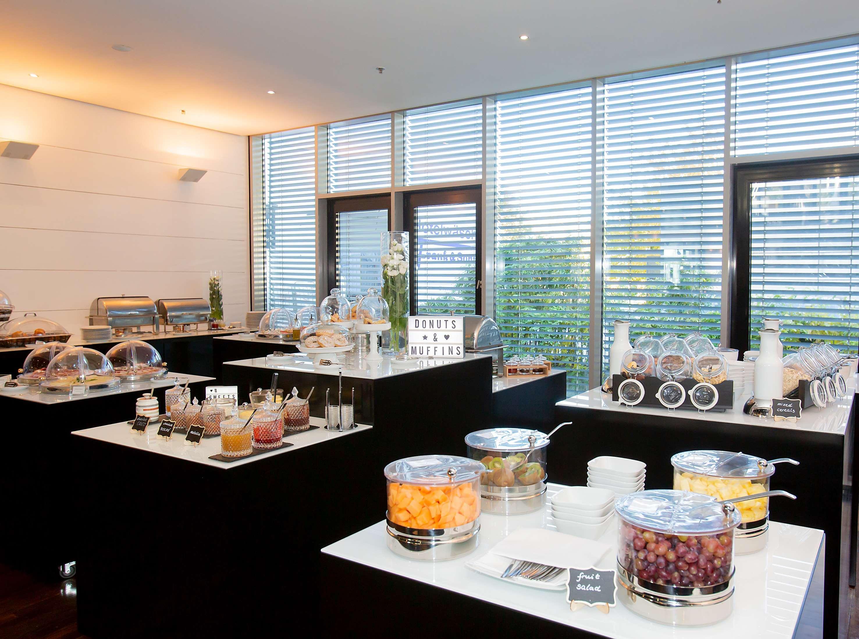 Innside By Melia Duesseldorf Seestern Exterior photo